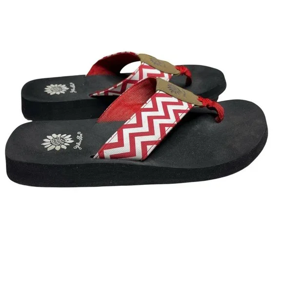 Yellow Box Flip Flop Sandals Red & White Chevron Thong Flip Flops Women's Size 7 - Picture 4 of 12